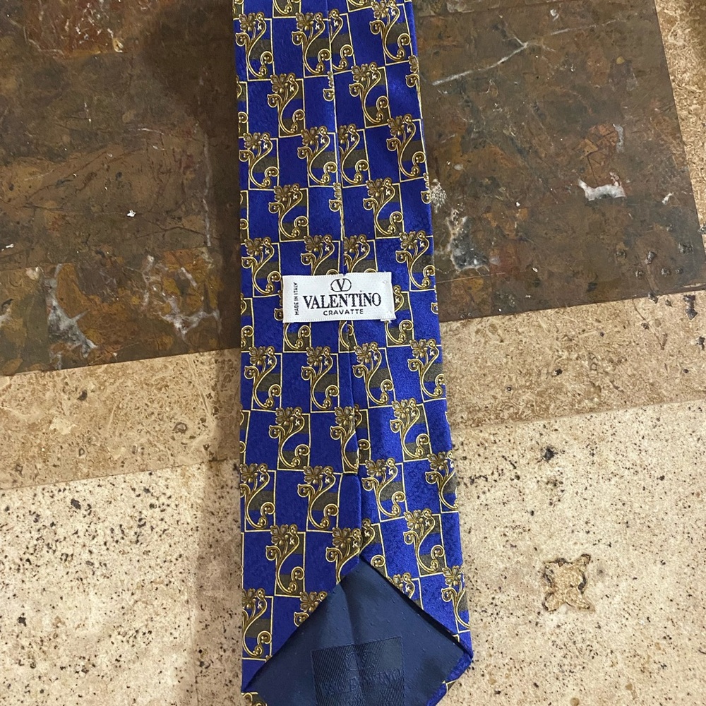 Authentic Valentino Men’s Necktie